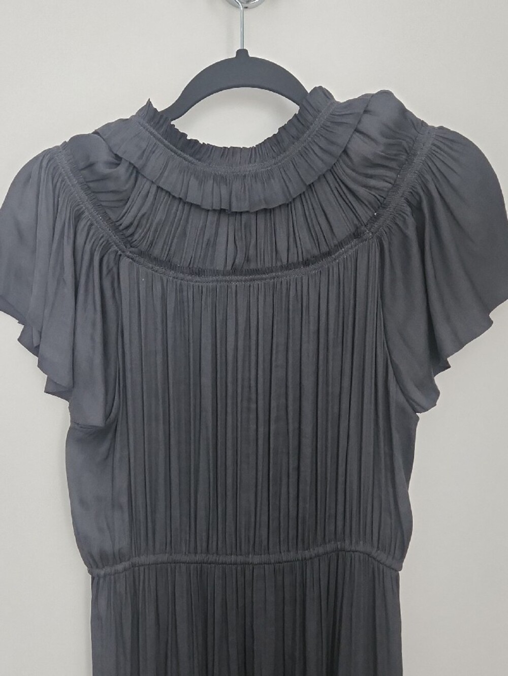GAP Grey Button-Front Ruffle Maxi Dress - Picture 7 of 7